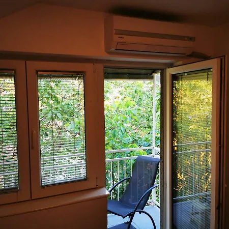 Park With Mountain View Balcony Апартаменты Сокобаня