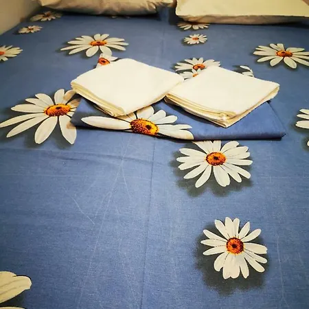 Park With Mountain View Balcony Апартаменты