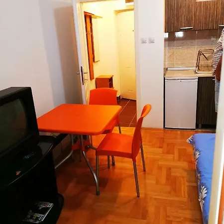 Park With Mountain View Balcony Апартаменты *