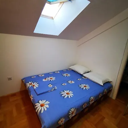 Park With Mountain View Balcony * Сокобаня