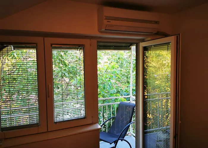 Park With Mountain View Balcony Appartement Sokobanja