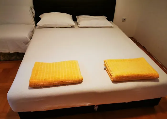 Park With Mountain View Balcony Appartement Sokobanja