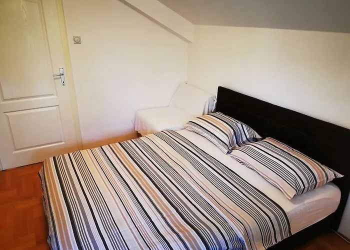 Park With Mountain View Balcony Appartement *